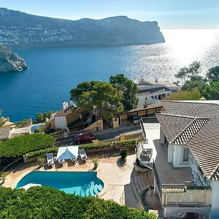 Marmassen Villa *